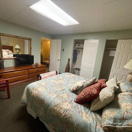 Colonial Brick Inn & Suites Susquehanna المظهر الخارجي الصورة